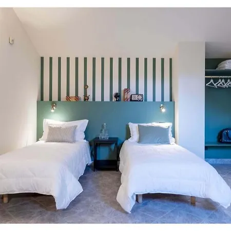 Zara Villa *